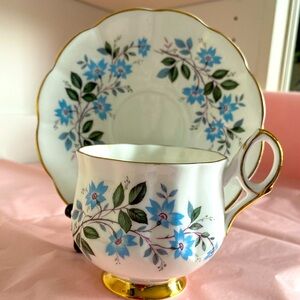 Stratford Fine Bone China Teacup and Saucer in White with Dainty Blue Flowers